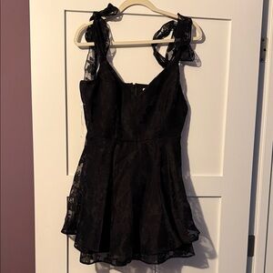 Elegant Black Lace Dress